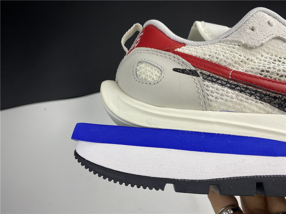 sacai x Nike VaporWaffle CV1363-100